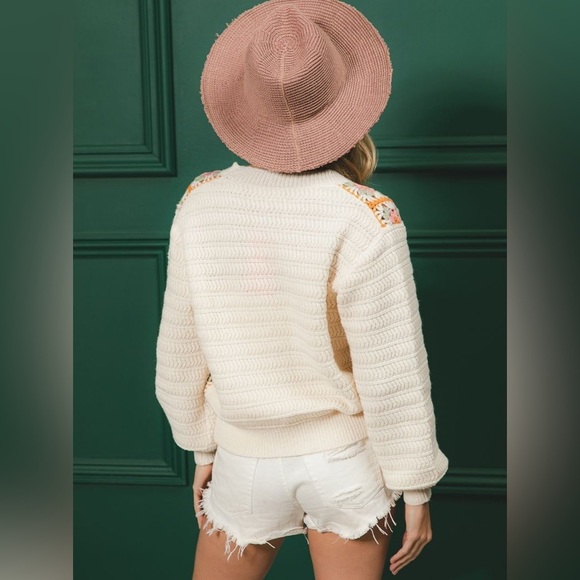 Ivory crochet knit Granny Sleeve floral flower boho bohemian sweater cardigan - Picture 8 of 8